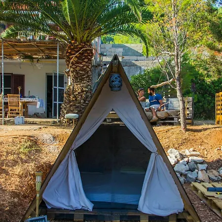 Holiday park Cast Away - Eco Zavala