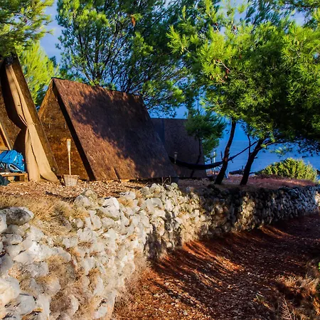 Prázdninový areál Cast Away - Eco Zavala